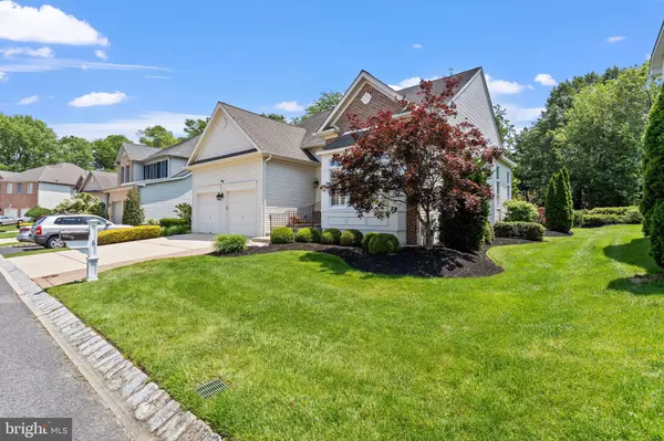 Cinnaminson, NJ 08077,6 EASTON LN