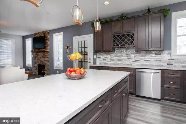La Plata, MD 20646,1006 MAIDEN GRASS DR