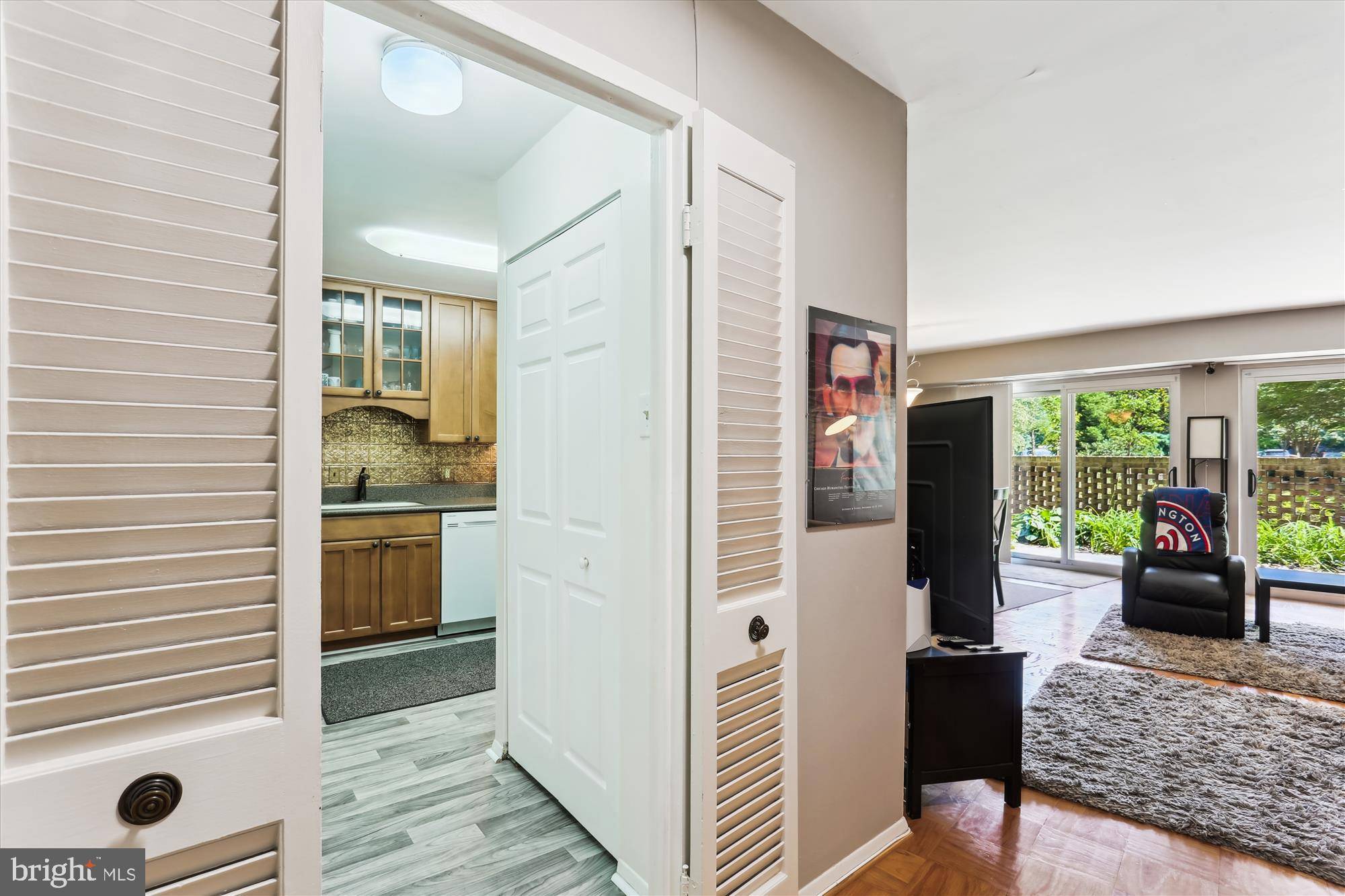 Silver Spring, MD 20901,9039 SLIGO CREEK PKWY #102