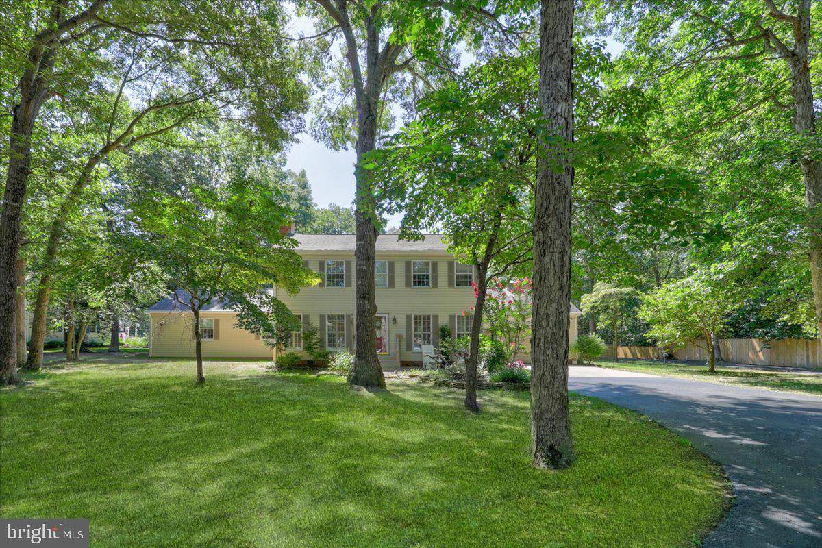 Ellendale, DE 19941,22226 REYNOLDS POND RD