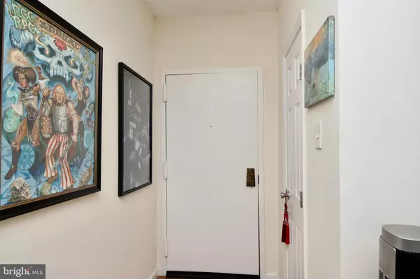Alexandria, VA 22303,2059 HUNTINGTON AVE #1603