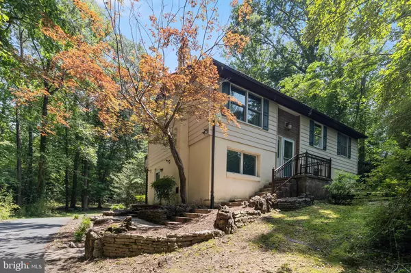 Hollywood, MD 20636,25150 GALLANT MAN DR