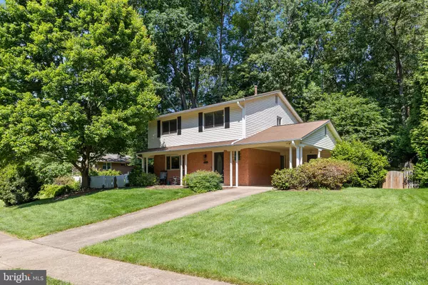 Fairfax, VA 22032,5322 STONINGTON DR