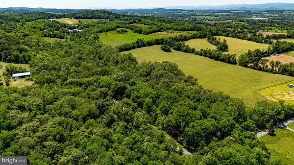 Broadway, VA 22815,2410 MAUZY ATHLONE RD