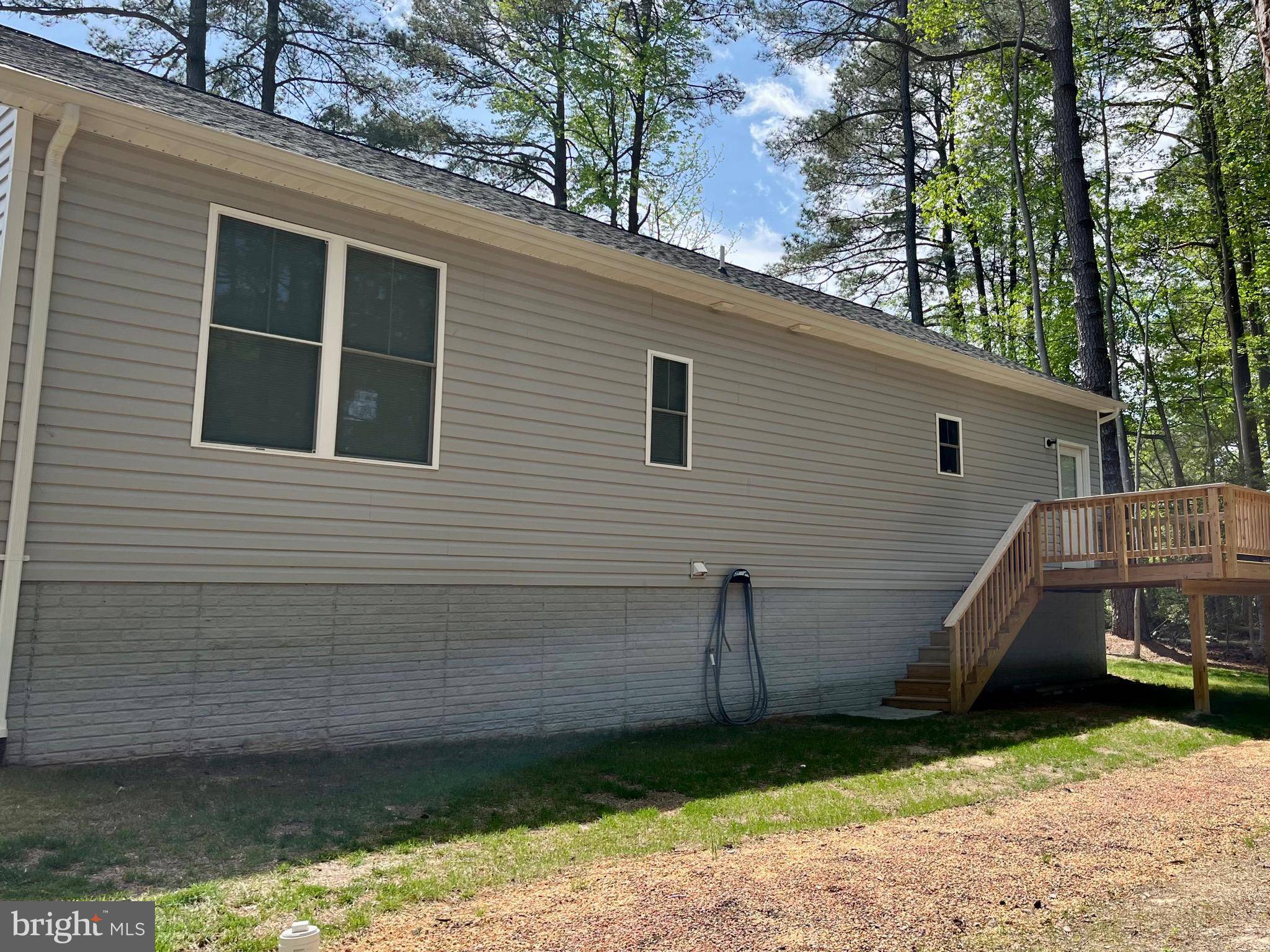 Montross, VA 22520,520 S GLEBE RD