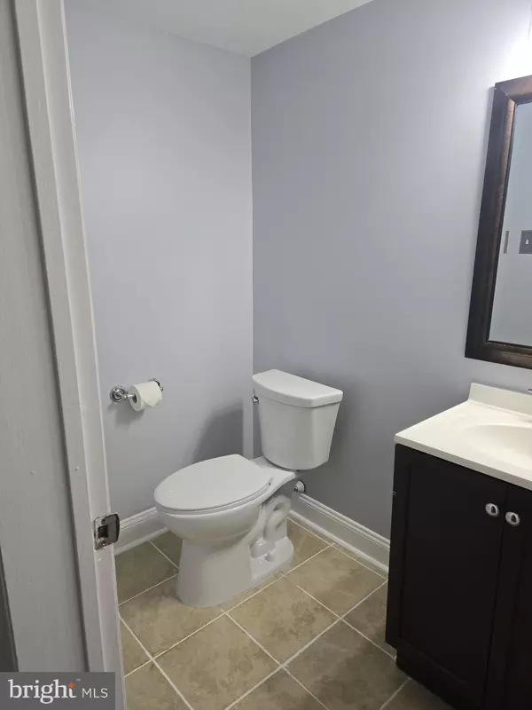 Wilmington, DE 19808,5520 DORAL DR