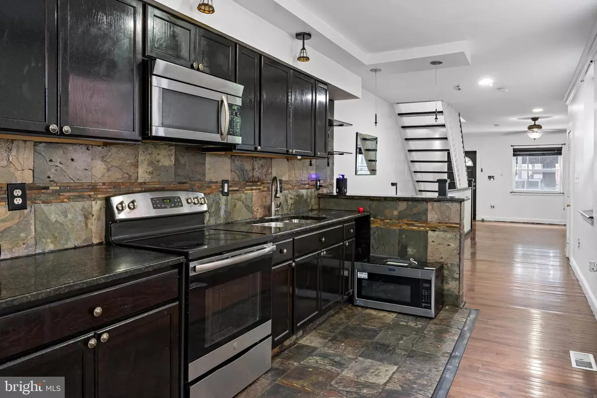 Philadelphia, PA 19122,1425 N FRONT ST