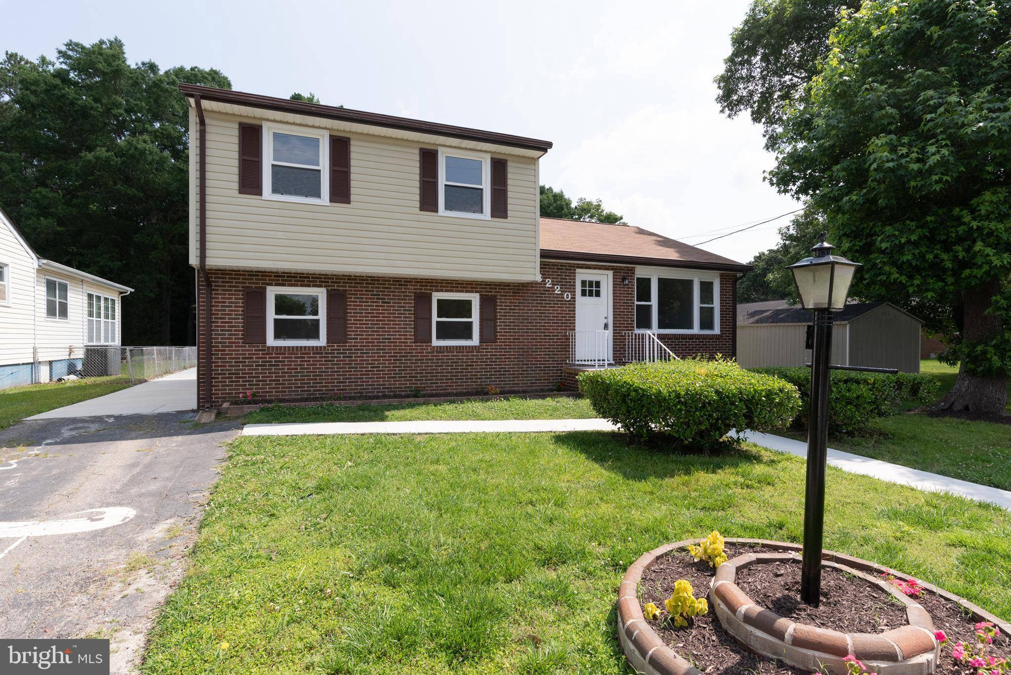 3220 DUPUY RD, Colonial Heights, VA 23834