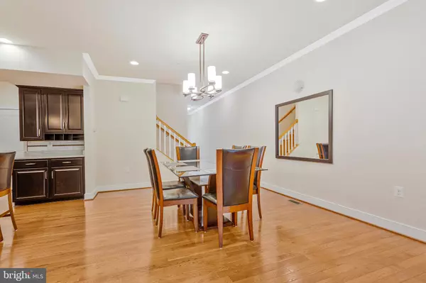 Laurel, MD 20723,9726 KNOWLEDGE DR