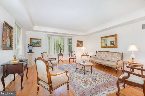 Lutherville Timonium, MD 21093,2212-A POT SPRING RD