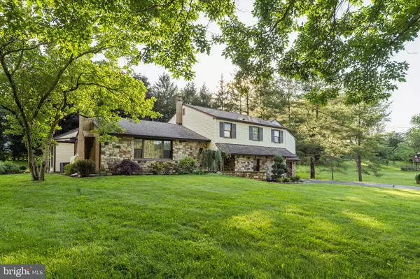 1611 W LYNN DR, West Chester, PA 19382