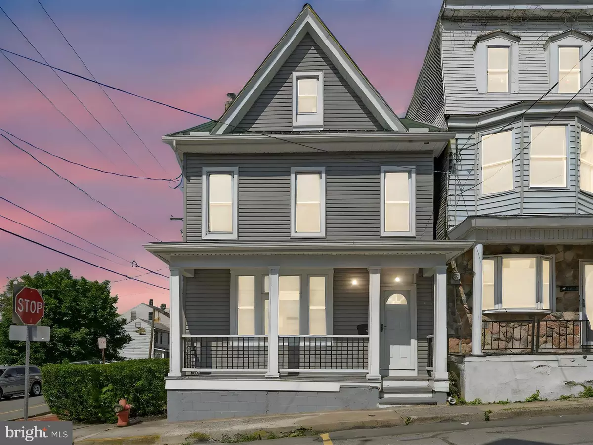 Tamaqua, PA 18252,102 GAY ST