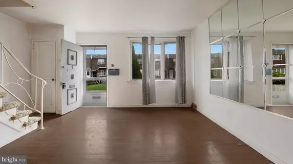 Philadelphia, PA 19135,6254 MARSDEN ST