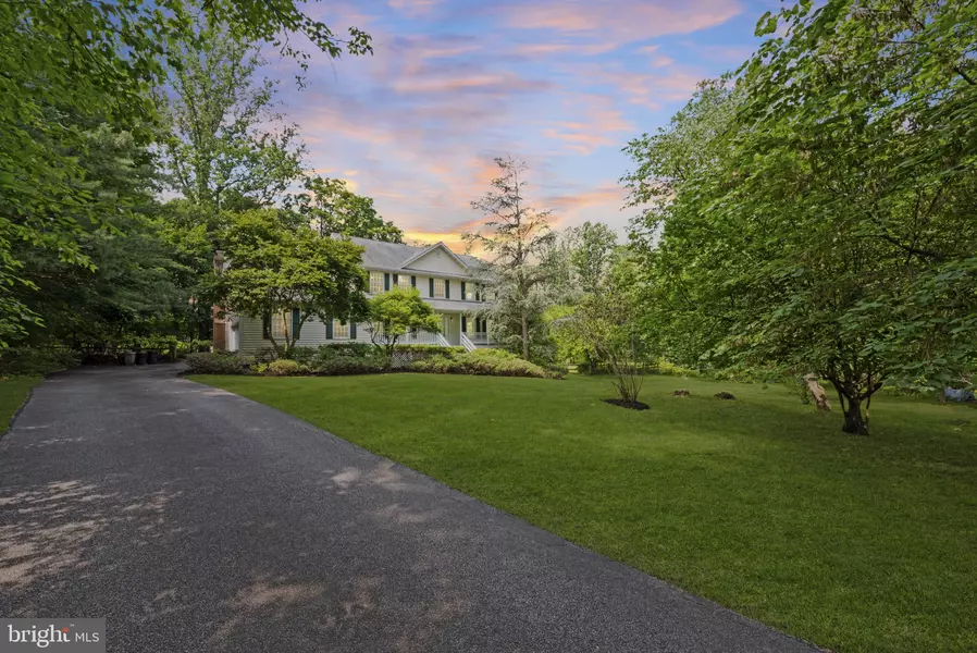 6 CONSTANTINE DR, Phoenix, MD 21131