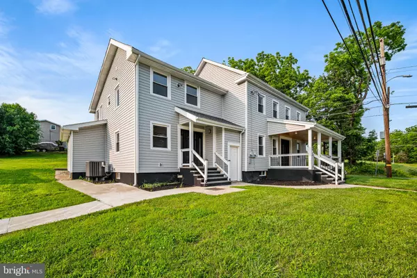 Alburtis, PA 18011,8255 MERTZTOWN RD