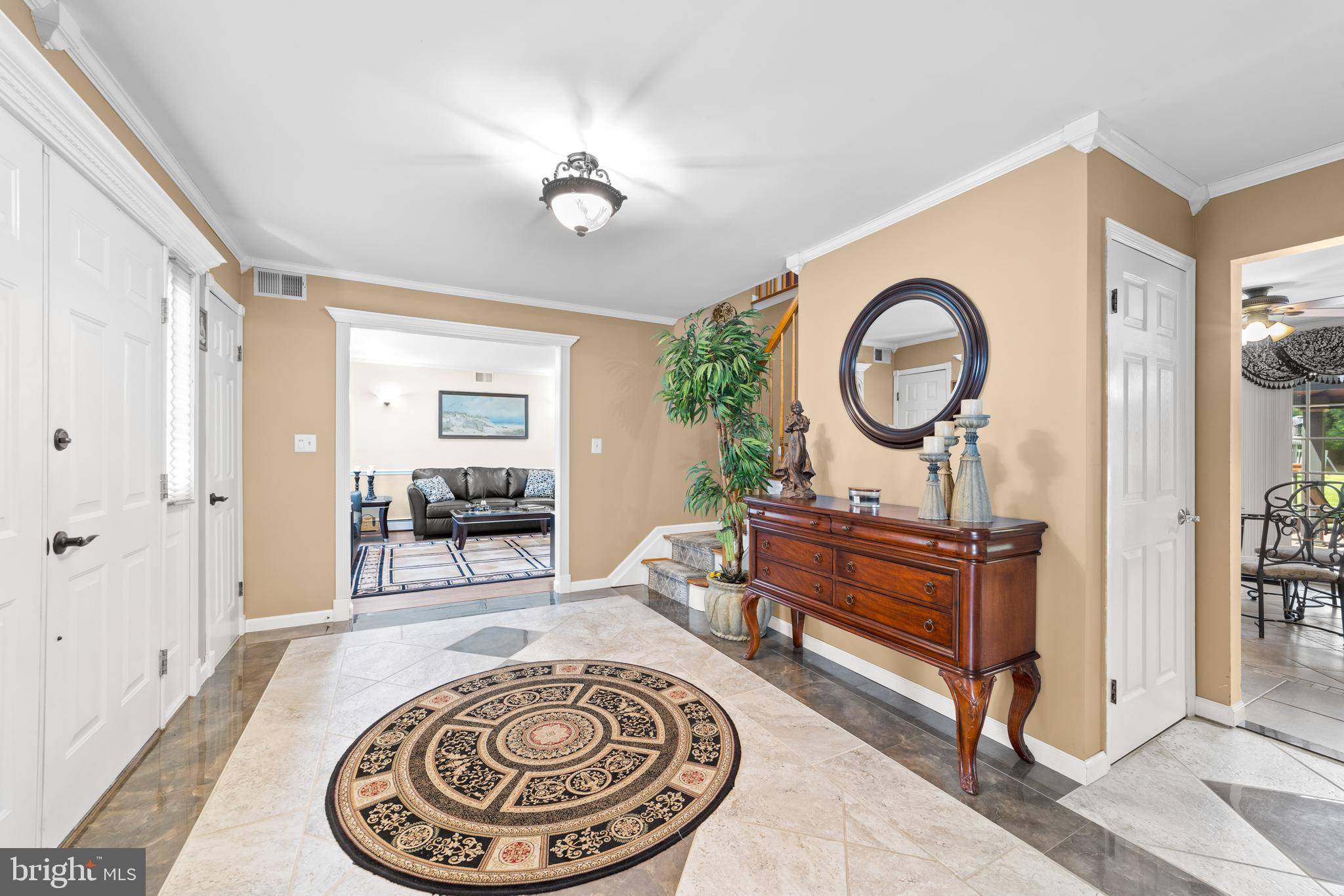 Monroe Township, NJ 08831,21 TANGLEWOOD PL