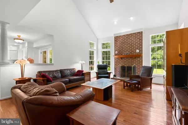 Gaithersburg, MD 20882,6445 STREAM VALLEY WAY