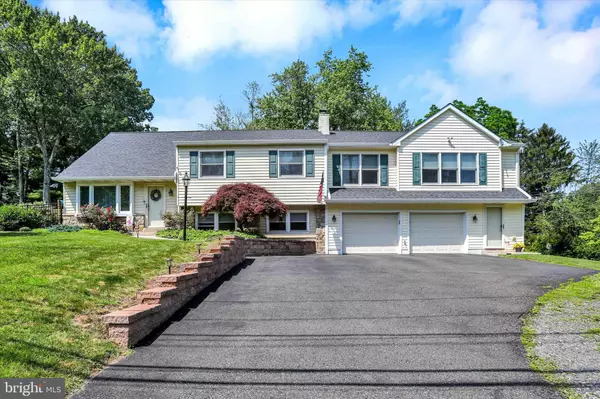 Chalfont, PA 18914,143 BRITTANY DR