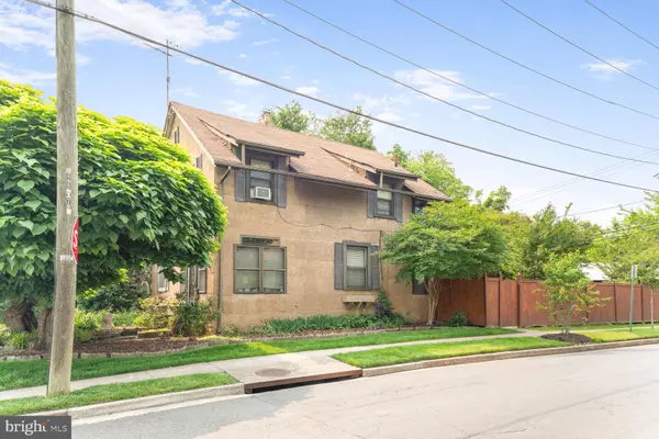 Arlington, VA 22202,801 23RD ST S