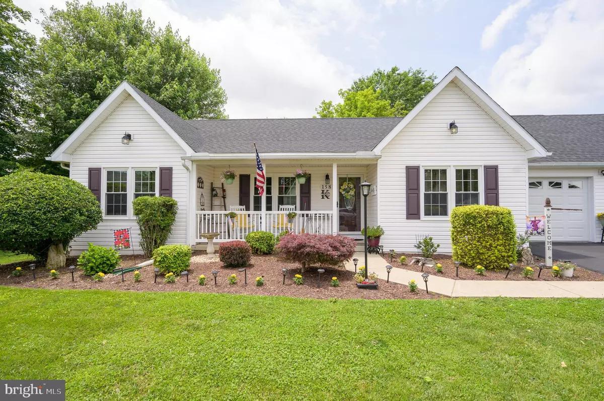 Falling Waters, WV 25419,158 PEMBROKE LN