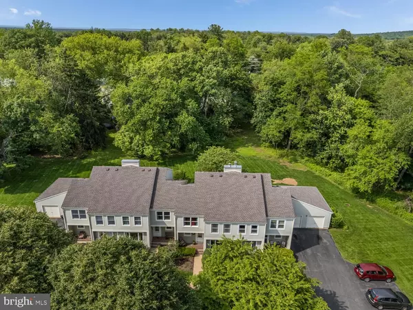 303 KNOLL WAY, Rocky Hill, NJ 08553
