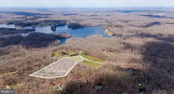 Fredericksburg, VA 22407,8627 ROSNI WAY