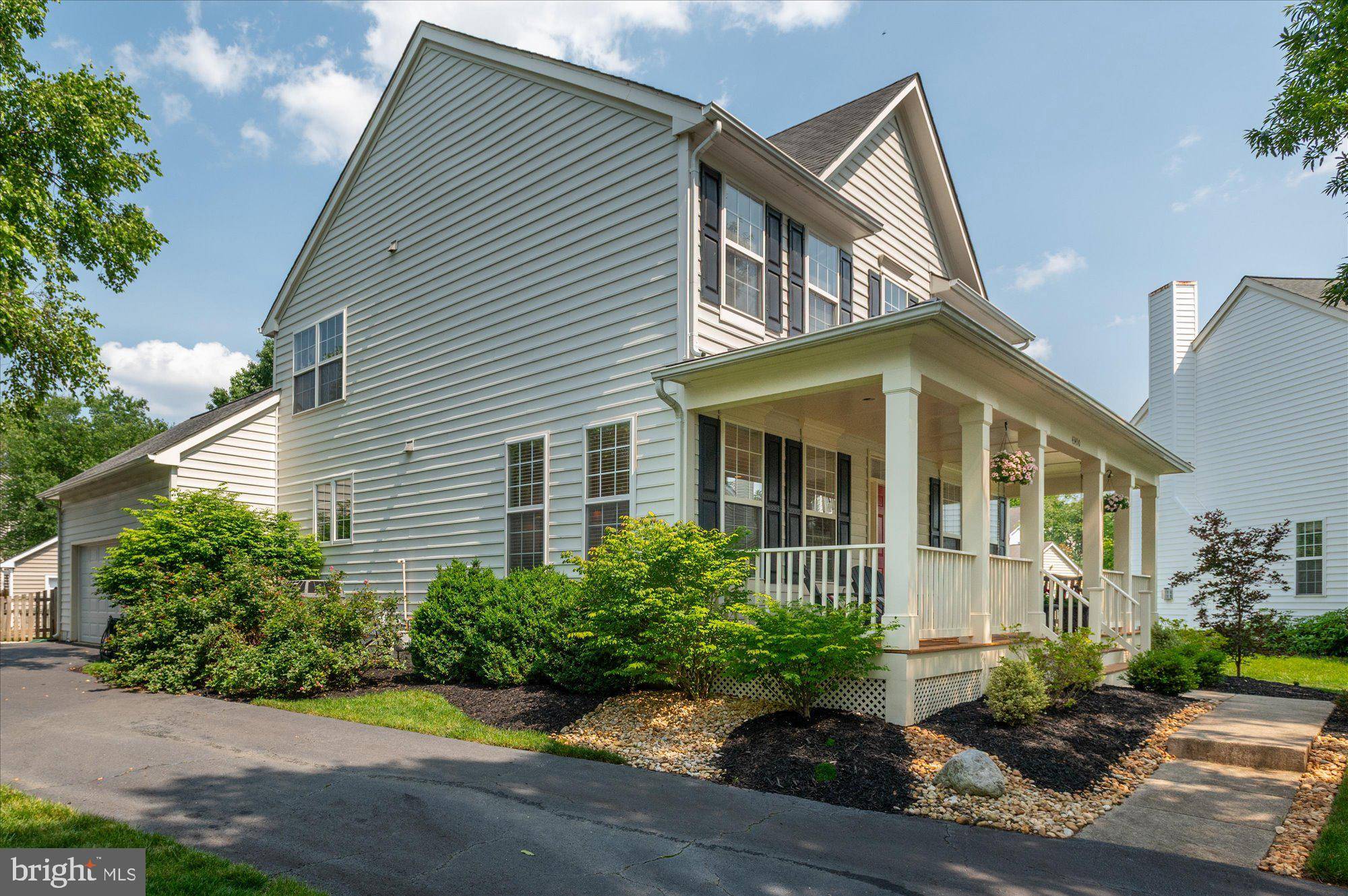 Chantilly, VA 20152,43450 OXEN LN