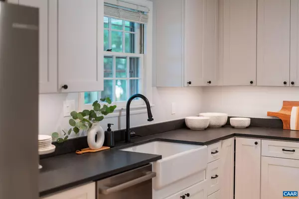 Charlottesville, VA 22901,101 KERRY LN