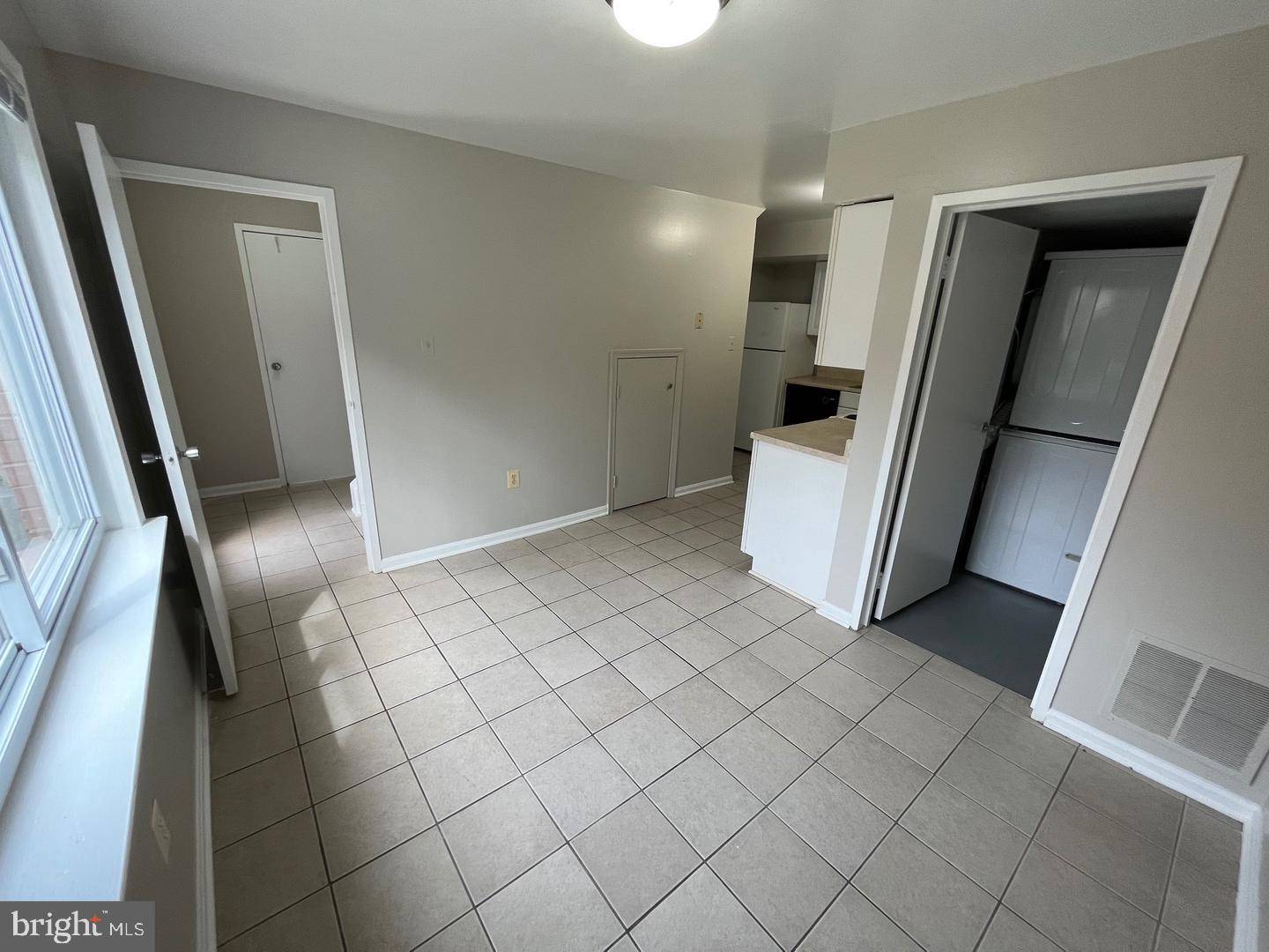 Annandale, VA 22003,6810 PERRY PENNEY DR #99