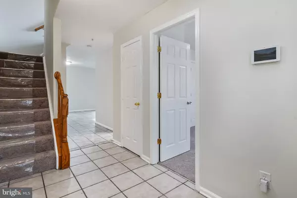 Capitol Heights, MD 20743,6958 AQUAMARINE CT