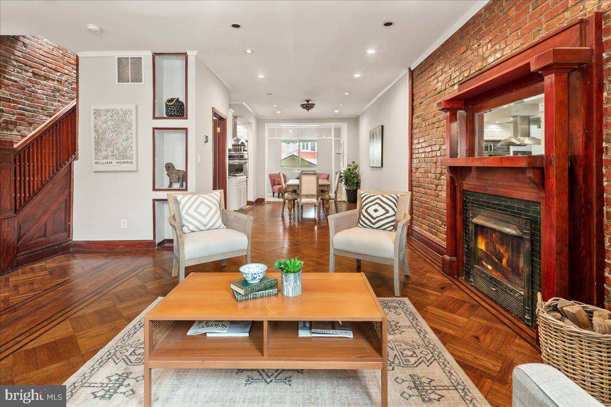 Washington, DC 20010,1360 PERRY PL NW