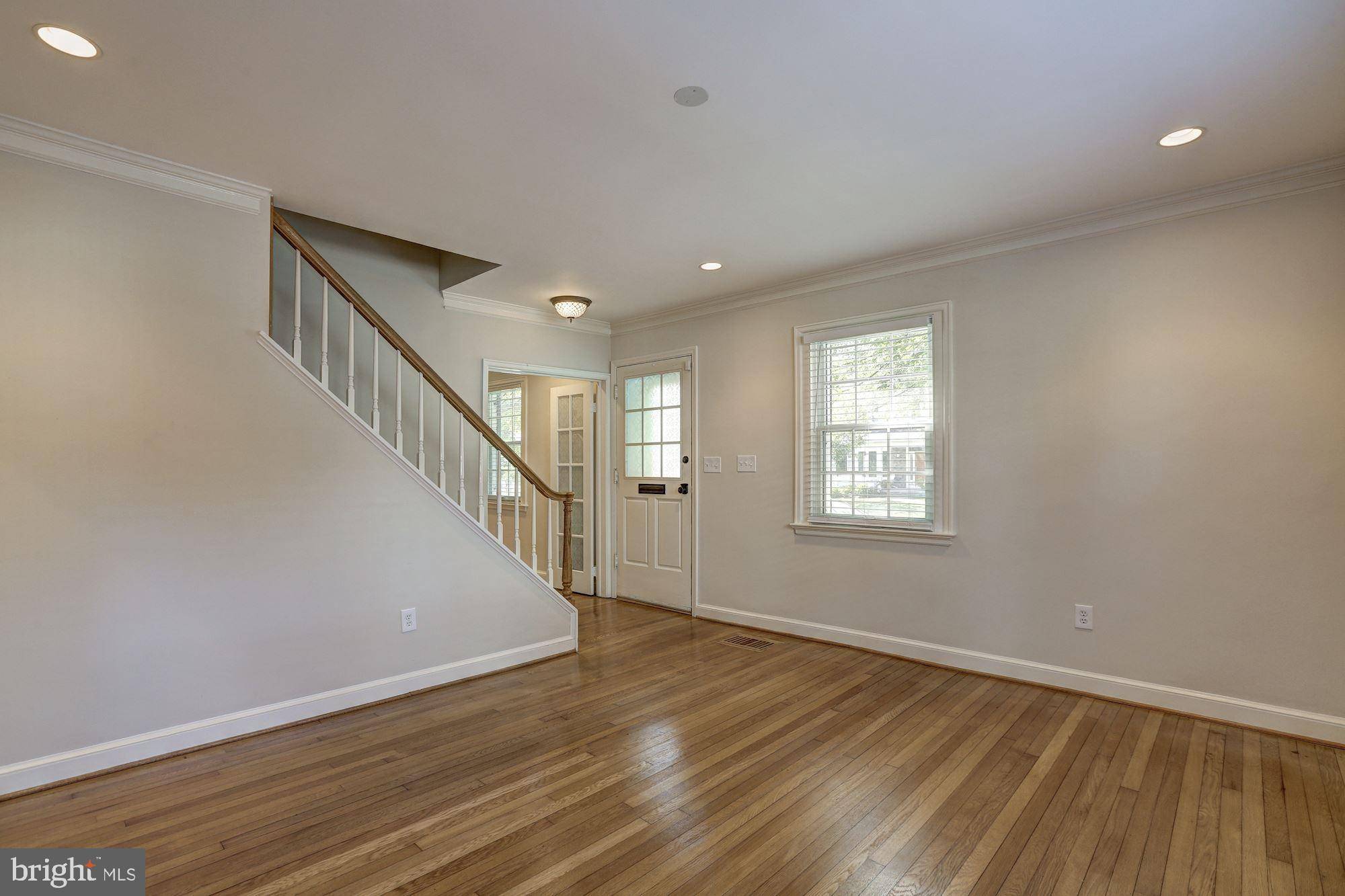 Bethesda, MD 20814,5119 MANNING DR