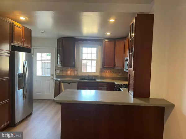 Philadelphia, PA 19135,4512 BENNER ST