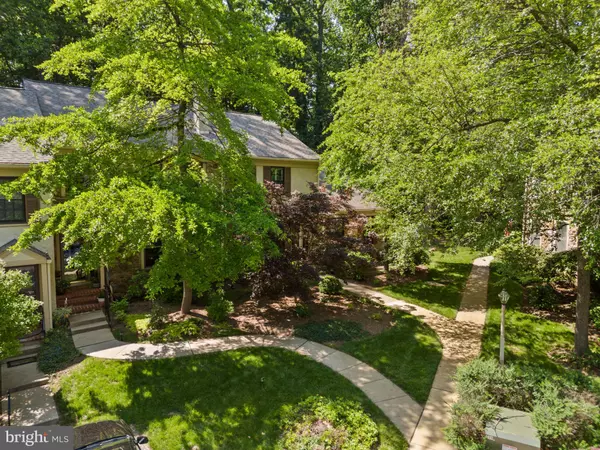 Paoli, PA 19301,106 WEATHERSTONE DR