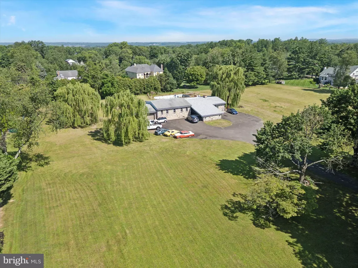 Ivyland, PA 18974,290 HATBORO RD