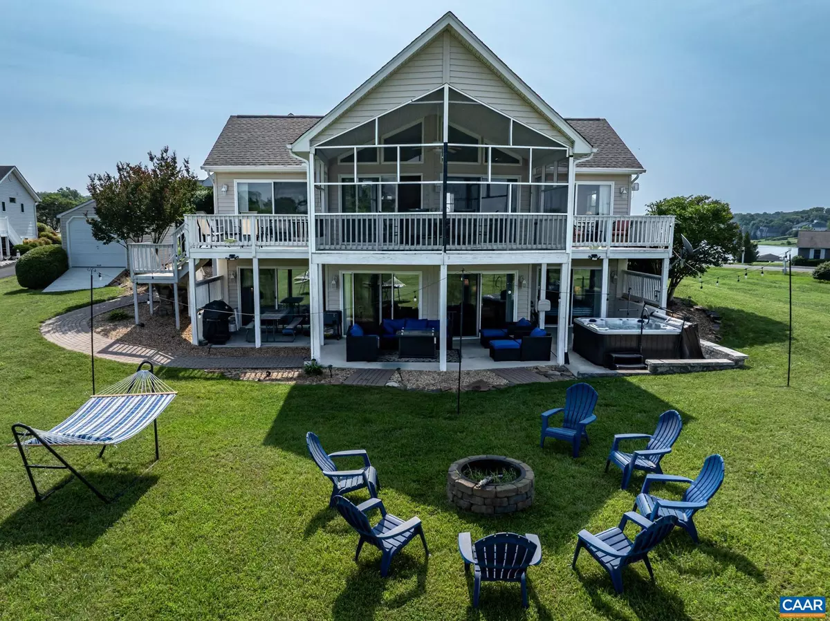 Orange, VA 22960,5716 CRESCENT POINT DR