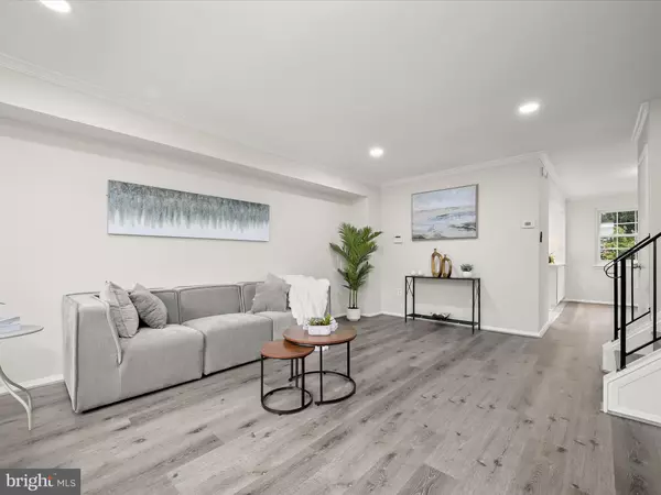 Catonsville, MD 21228,34 KIMBALL RIDGE CT
