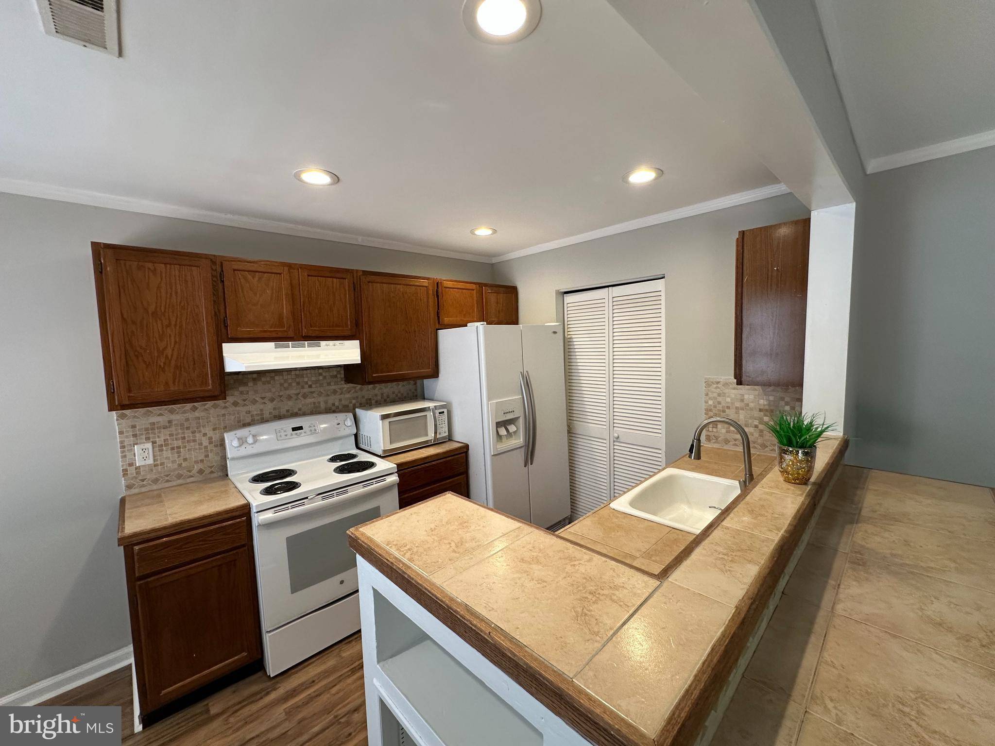 Fredericksburg, VA 22407,11260 GIRVEN CT