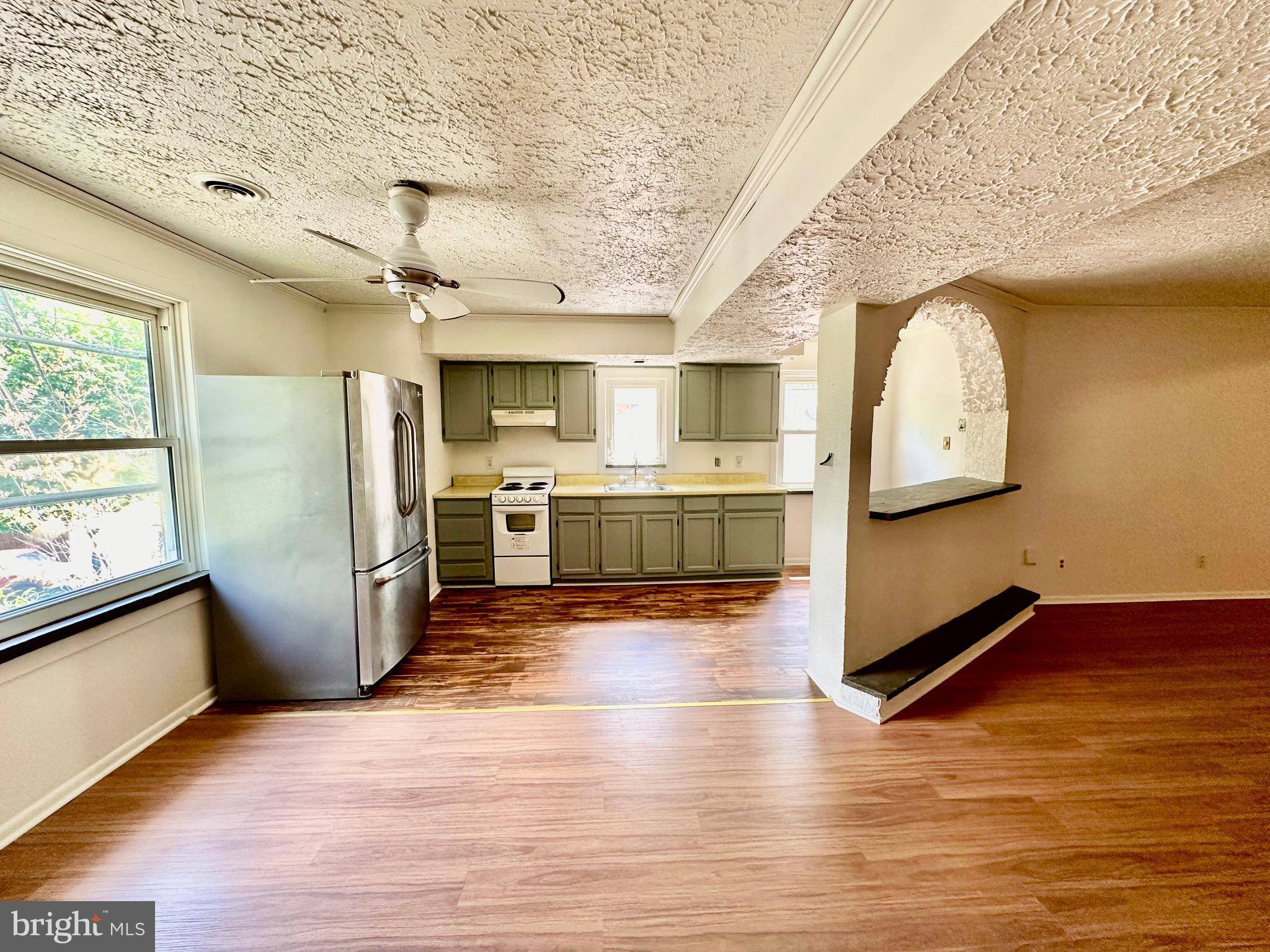 Wilmington, DE 19802,110 E 40TH ST
