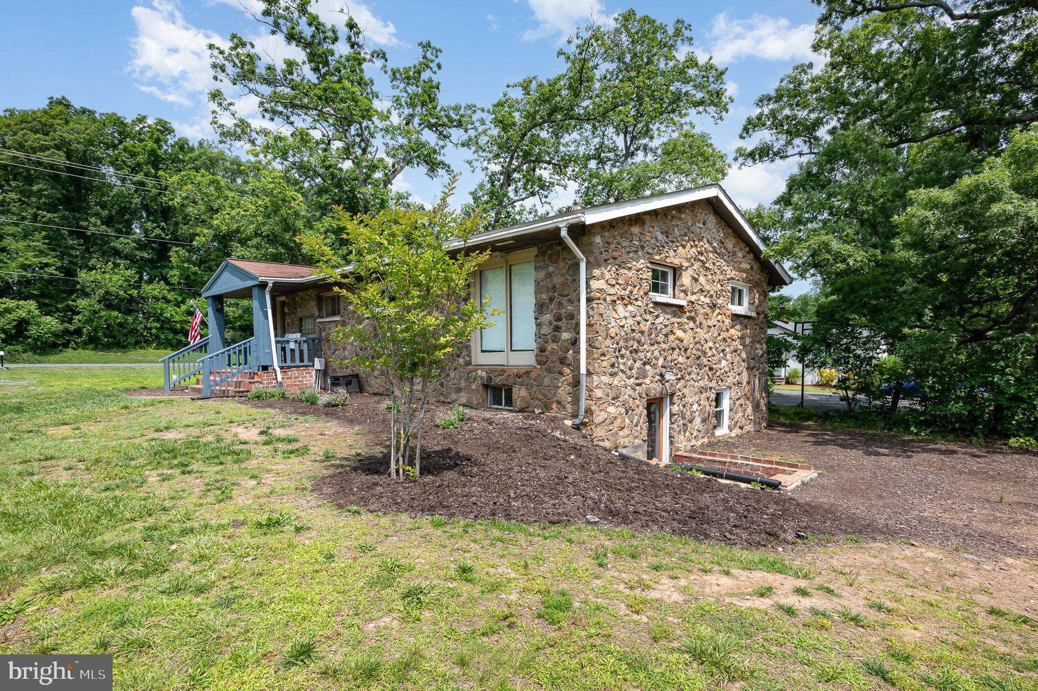 Haymarket, VA 20169,3913 JAMES MADISON HWY