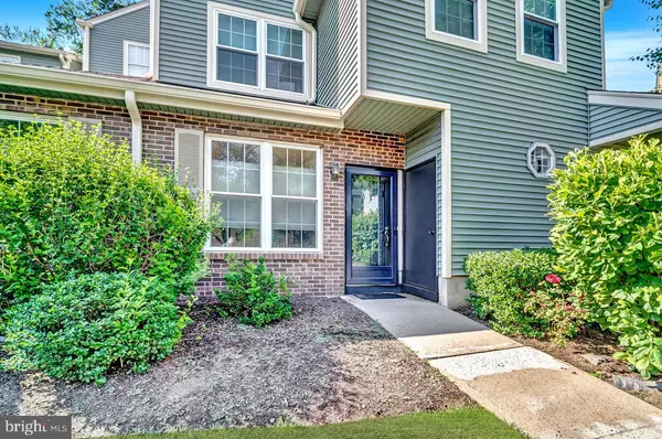 Monmouth Junction, NJ 08852,7011 ELM CT