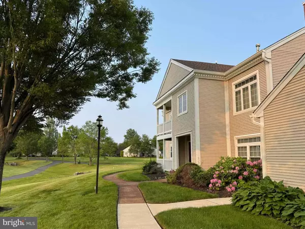 Monroe Township, NJ 08831,38 RUTLAND LN #I