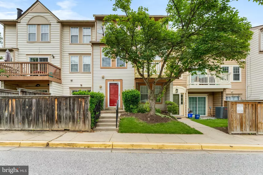 9 ALPEN GREEN CT #20-208, Burtonsville, MD 20866