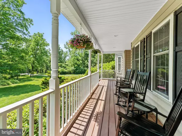 Chalfont, PA 18914,928 TOWNSHIP LINE RD
