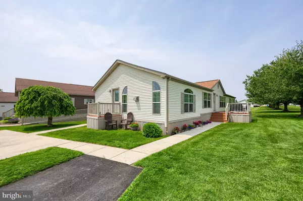 New Holland, PA 17557,22 SARAH AVE