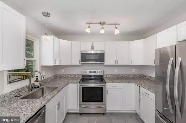 Fredericksburg, VA 22407,6217 OAK GROVE DR