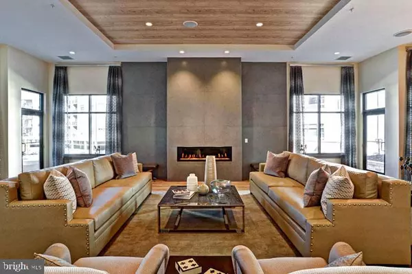 Phoenixville, PA 19460,131 BRIDGE ST #1B-2-2422