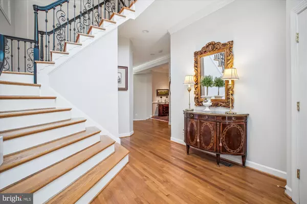 Sterling, VA 20165,20268 ISLAND VIEW CT