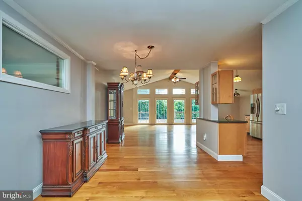 Annandale, VA 22003,4757 POMPONIO PL