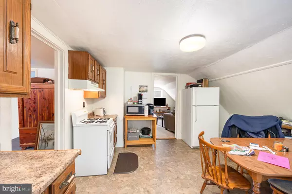 Duncannon, PA 17020,15-17 LOCUST ST